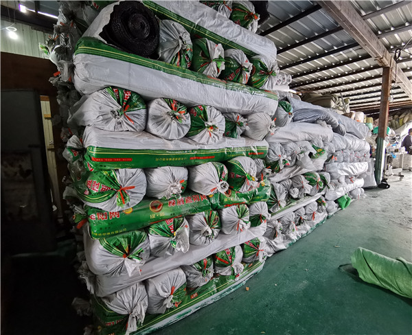 遮陽網(wǎng)，防塵網(wǎng)倉庫一角